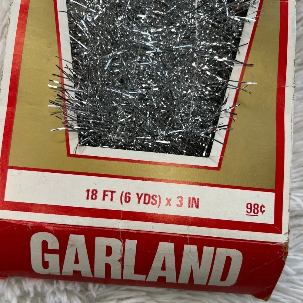 NEW in box Vintage Tarnish‎ Proof Flameproof Silver Tinsel Garland 6 yards